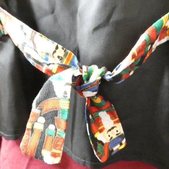 Nutcracker Vest Size L/XL Womens Sleeveless OOAK Christmas Holidays Festive - Picture 6 of 9